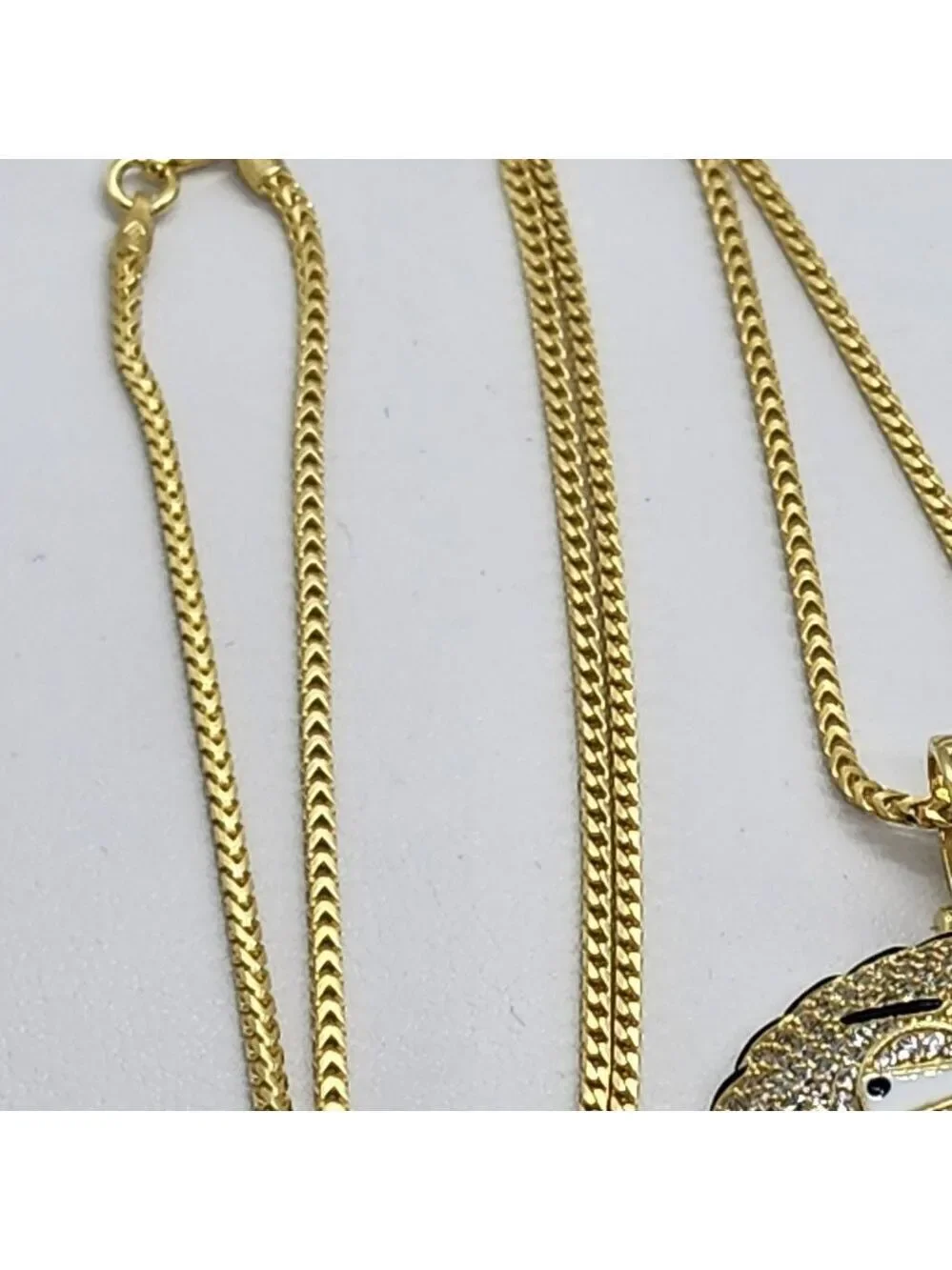 Brand New Sterling Silver 925 Stewie Necklace
